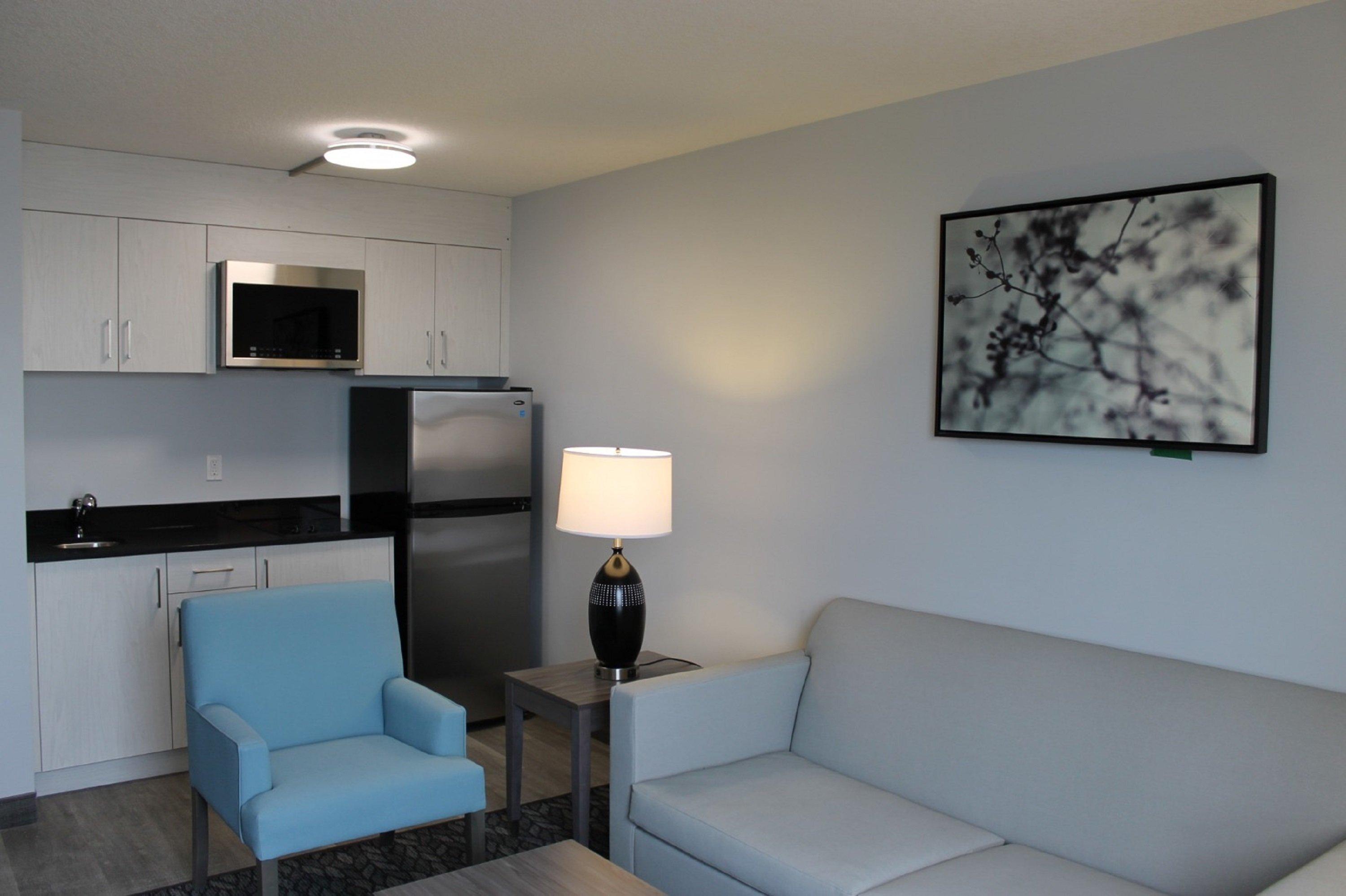 Emerald Hotel & Suites Calgary Airport 外观 照片