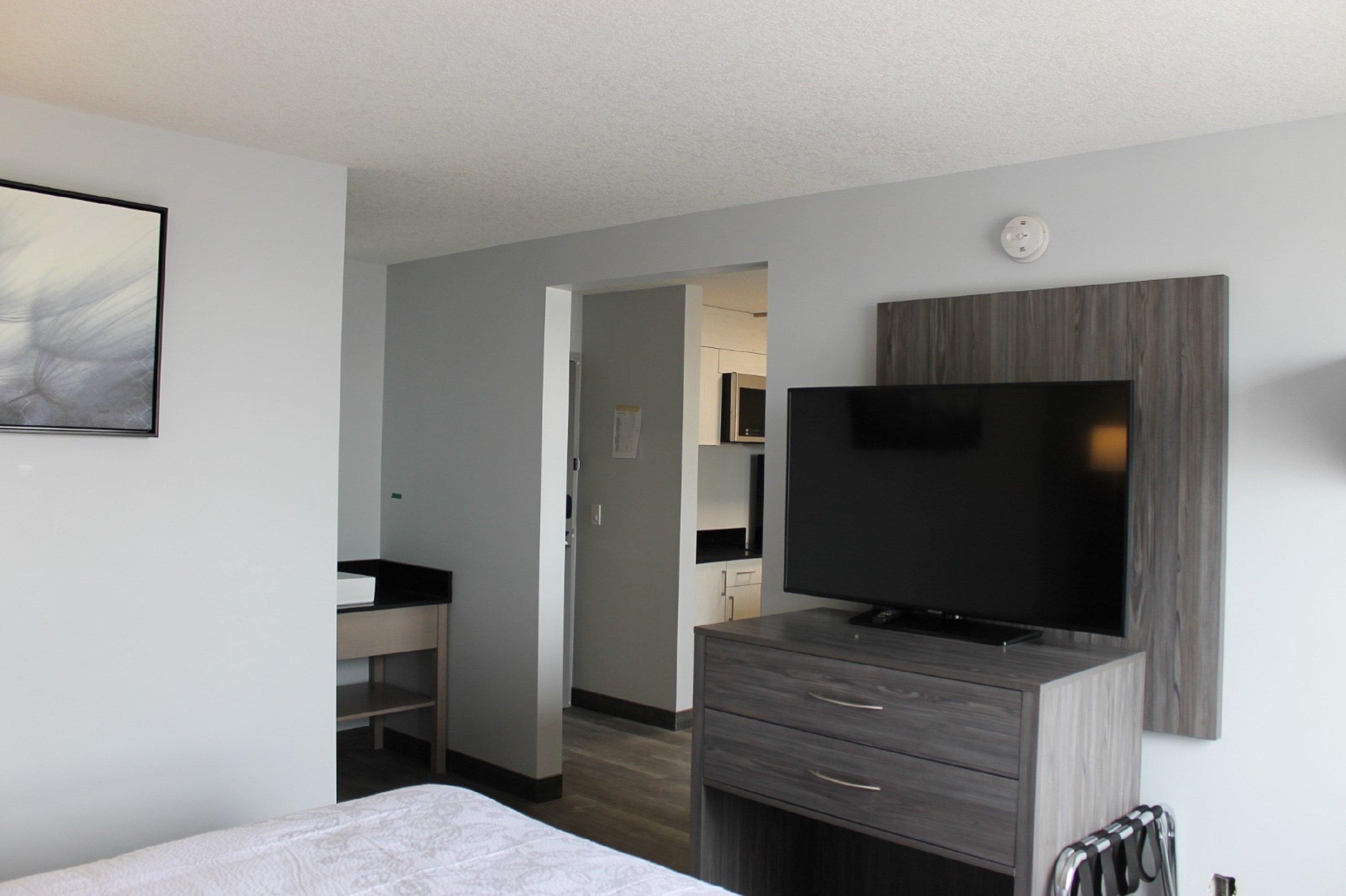 Emerald Hotel & Suites Calgary Airport 外观 照片